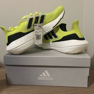 Adidas Ultraboost 22